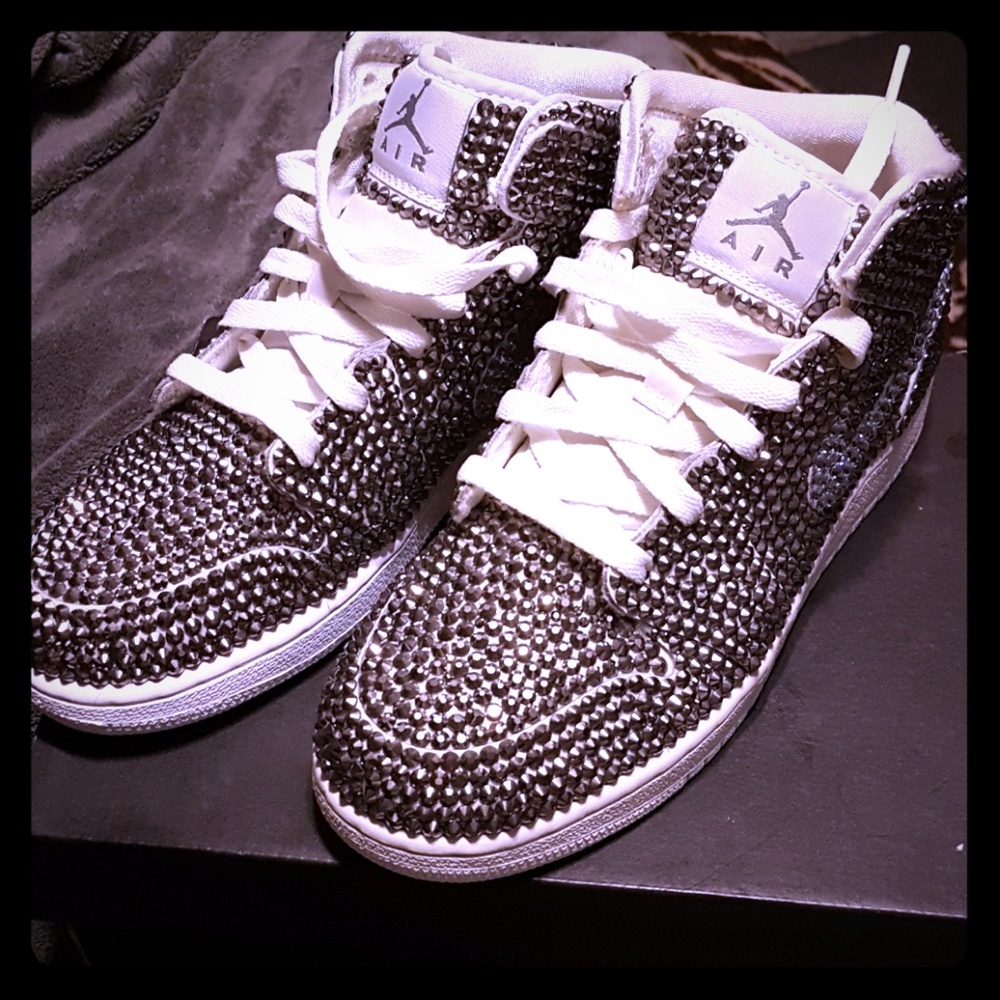 New Jordan Retro Crystal Shoes